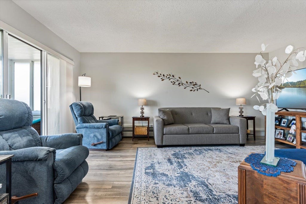 Photo of 8725 Elm Drive #314, Chilliwack, BC V2P 4Y3 (MLS # R3131965)