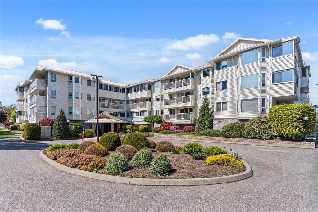 Photo of 8725 Elm Drive #314, Chilliwack, BC V2P 4Y3 (MLS # R3131965)