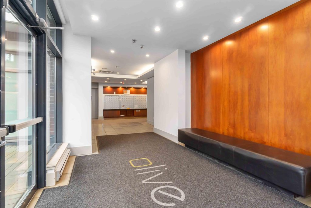 listing image 1107587577874195229