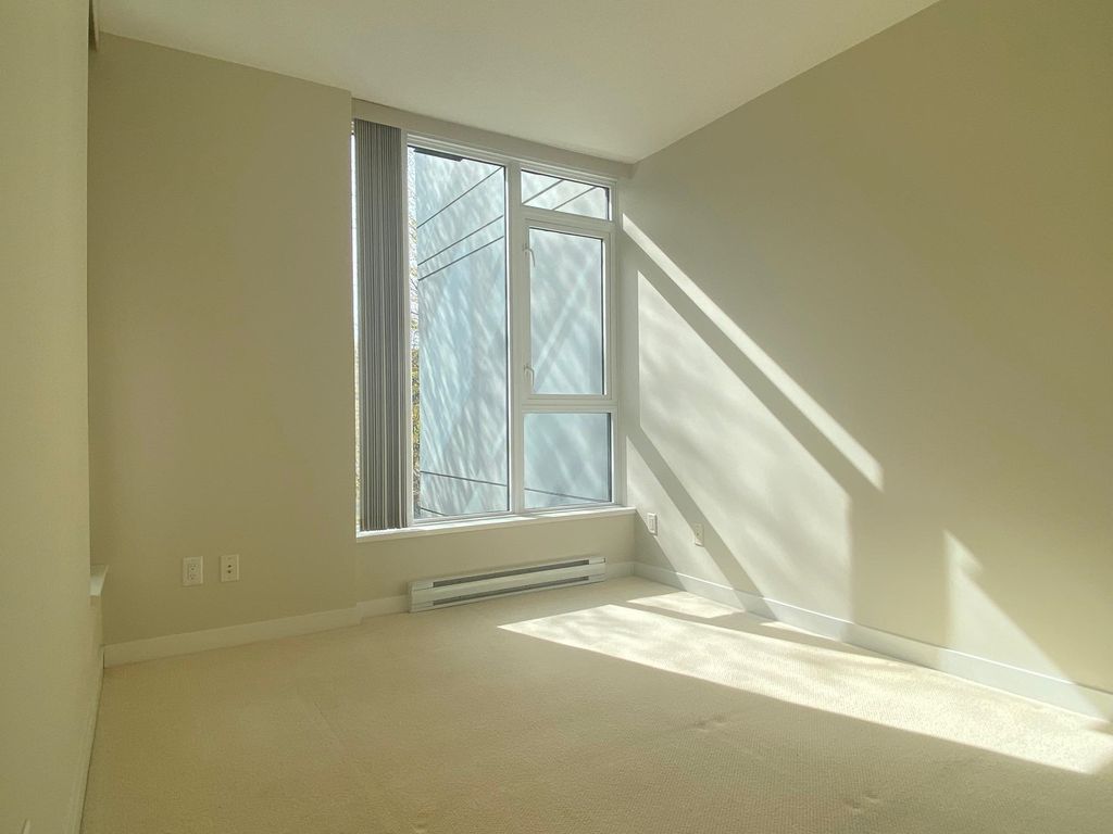 listing image 1107748530836489836