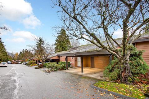 432 Cardiff Way Port Moody BC V3H 3T1
