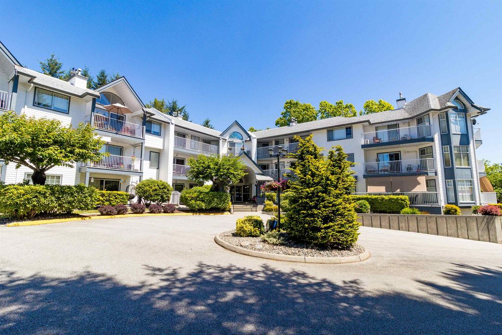 Photo of 11601 227 Street #314, Maple Ridge, BC V2X 0J7 (MLS # R3138033)