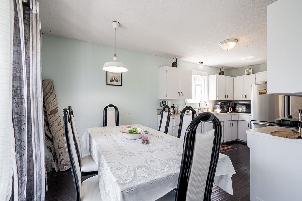 listing image 1101229787709306255
