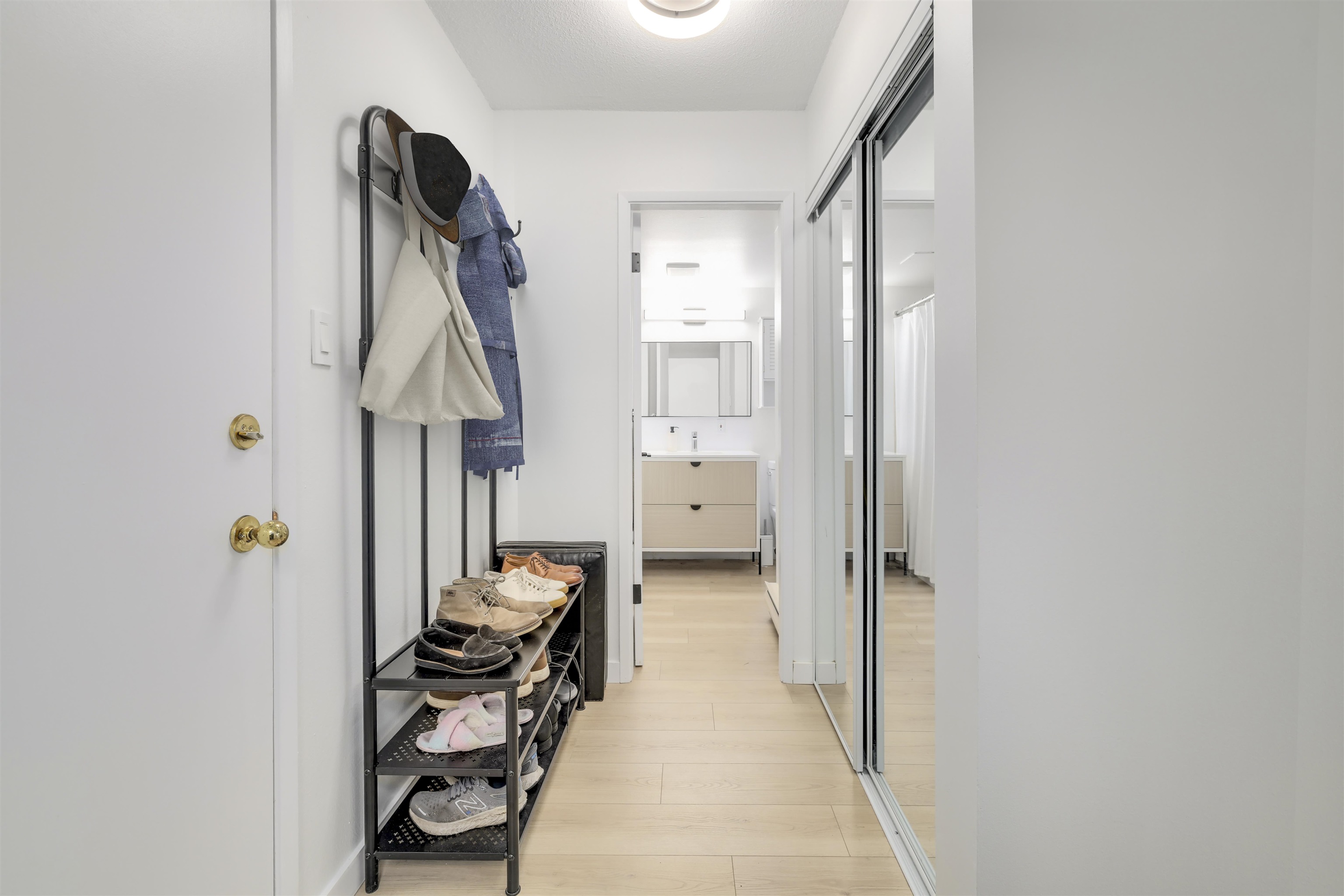 9300 Glenacres Drive 106