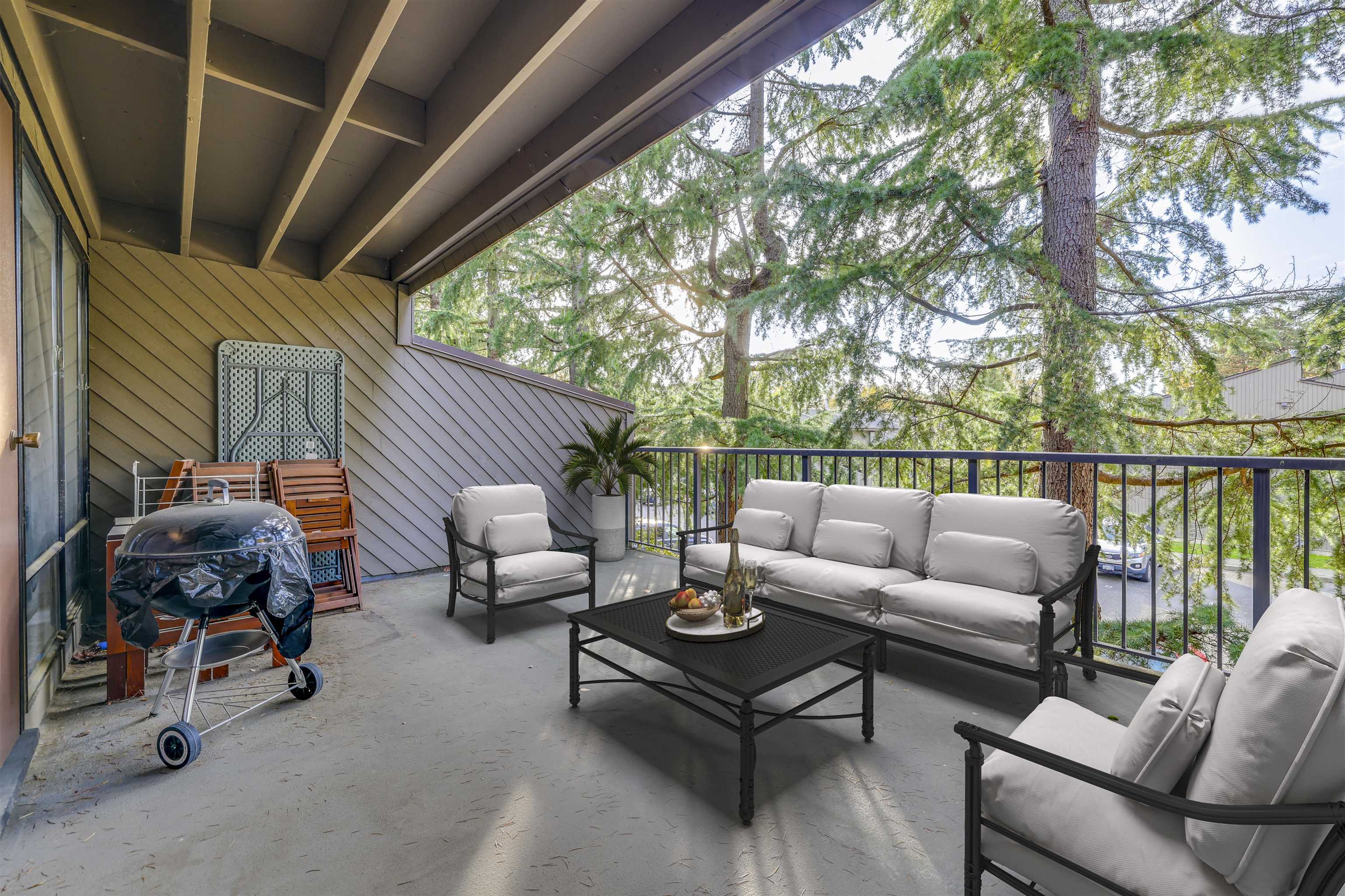 9300 Glenacres Drive 106