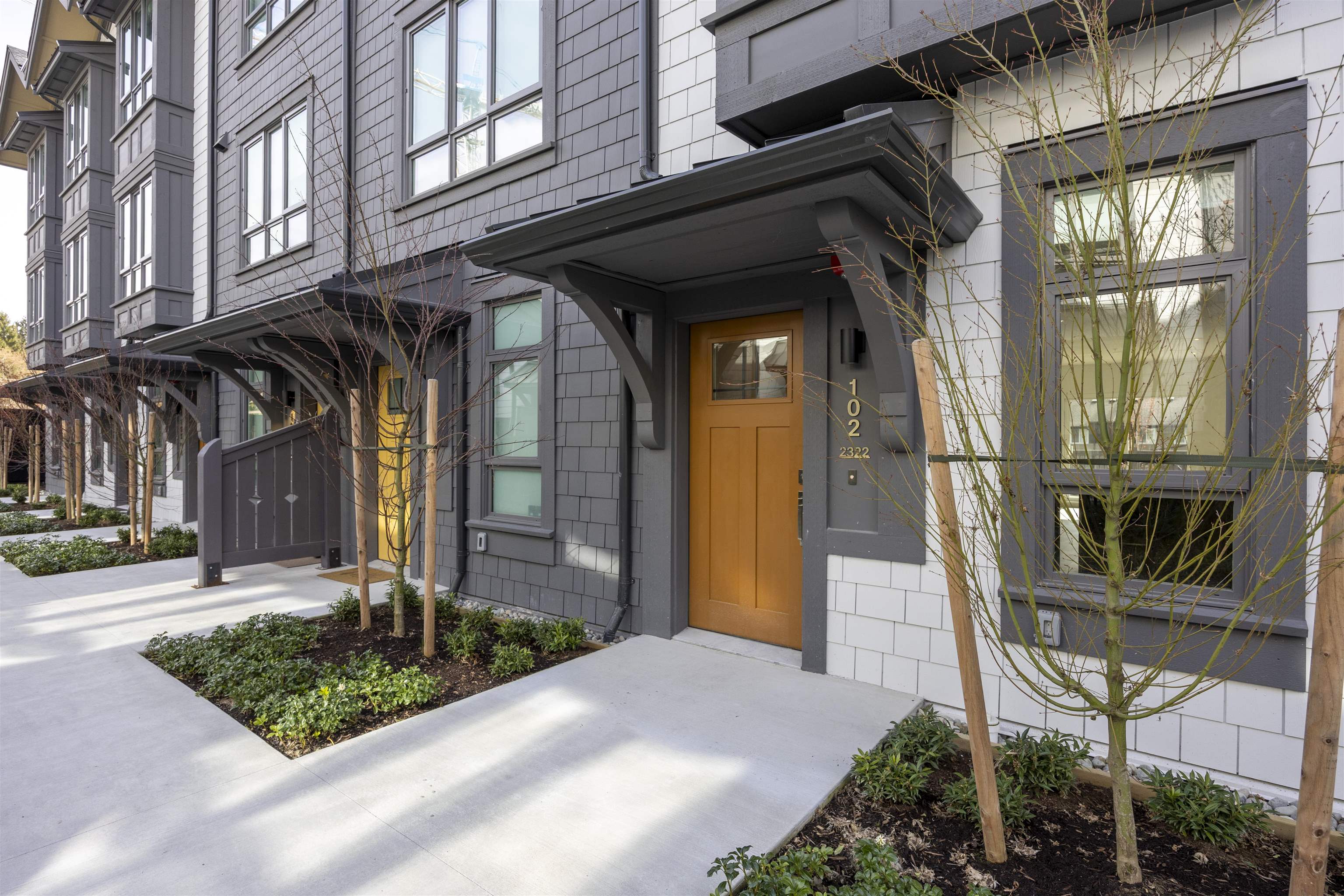 2322 Emery Court 102