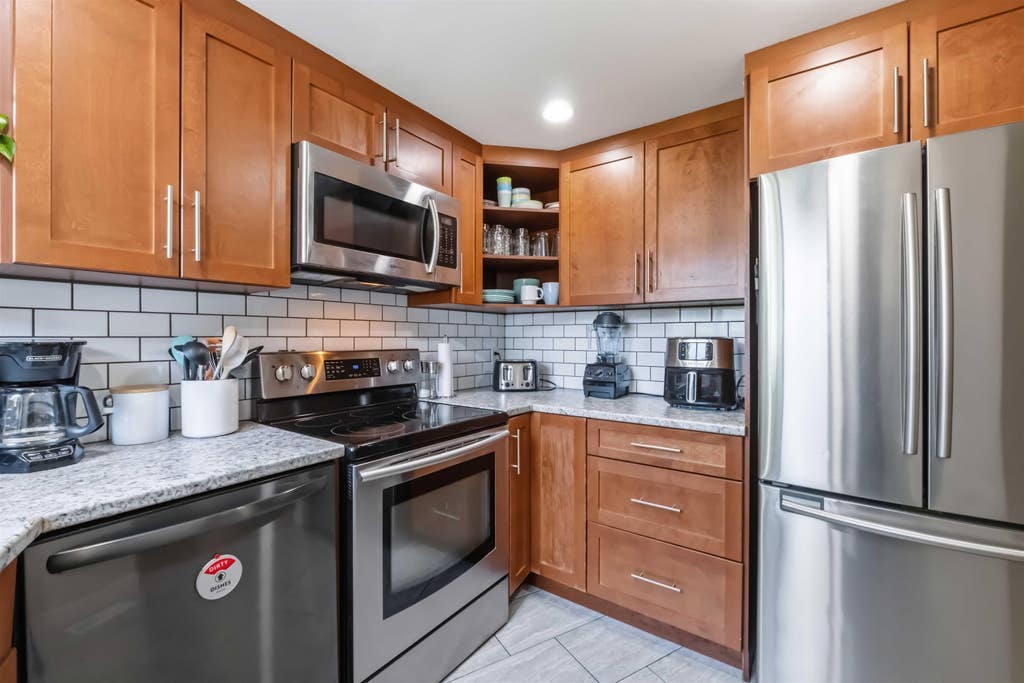 Photo of 19240 119 Avenue #8, Pitt Meadows, BC V3Y 2E8 (MLS # R3158377)