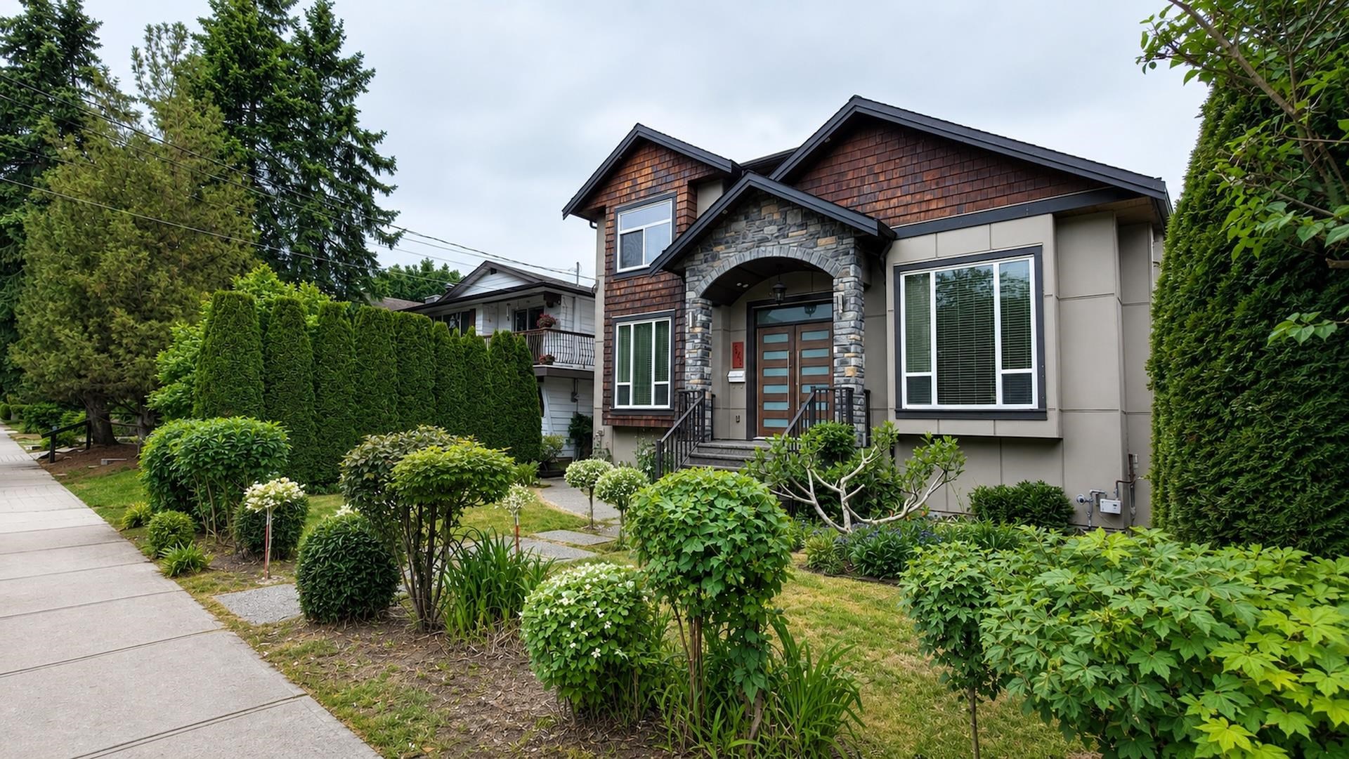 1975 Coquitlam Avenue
