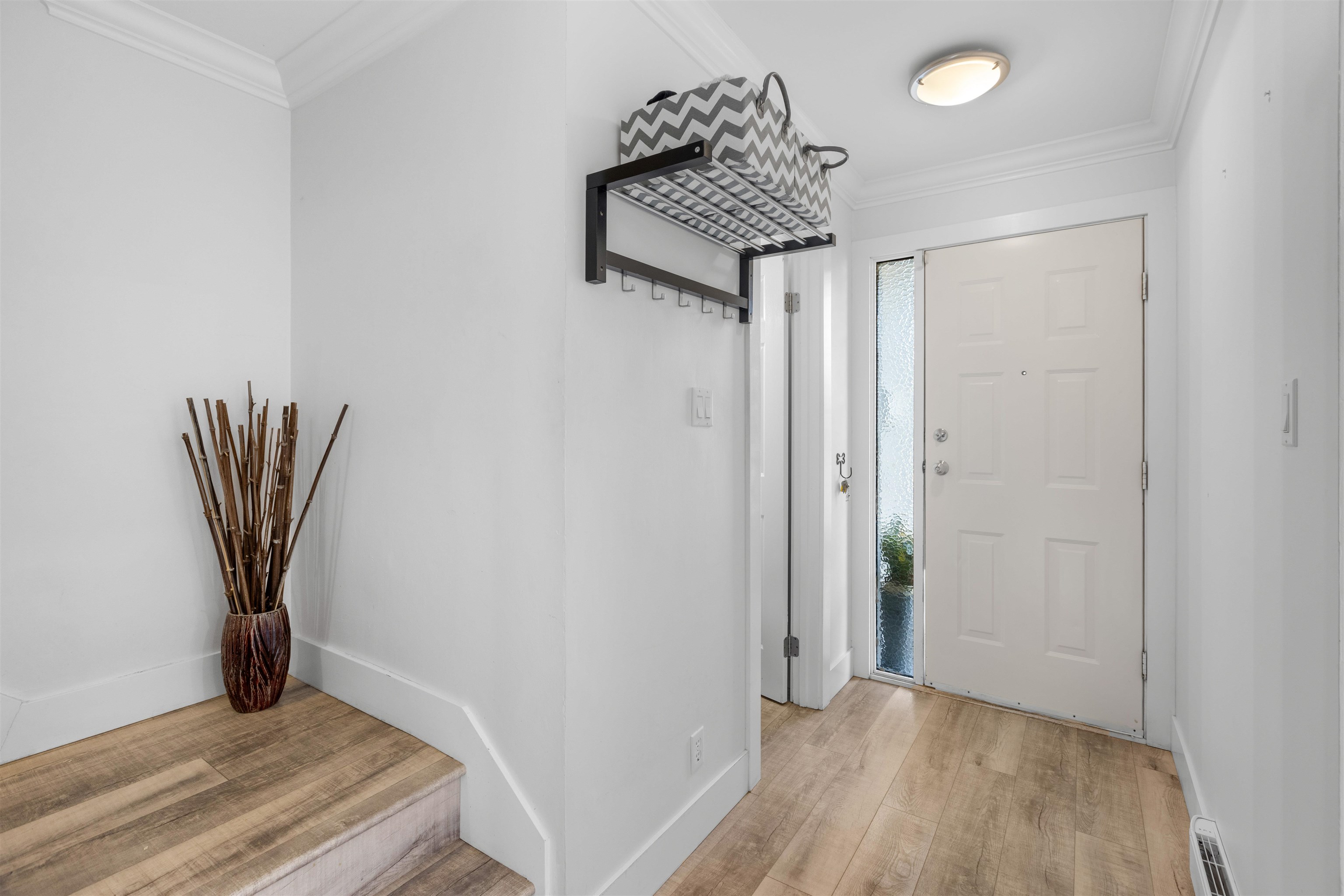 10840 Springmont Drive 28