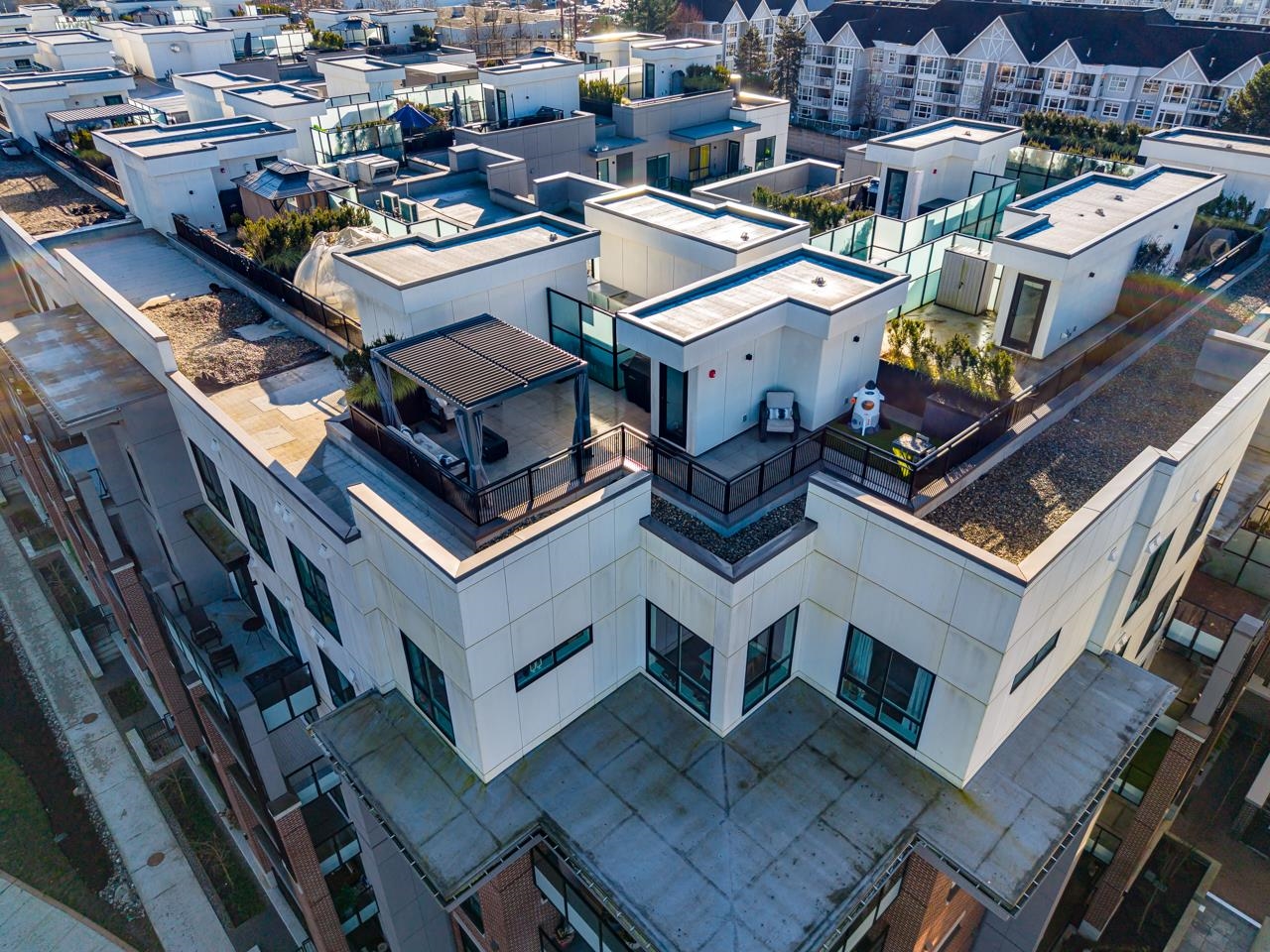 55 Klahanie Drive 614