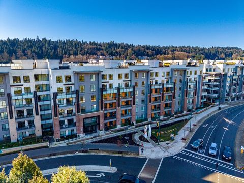 55 Klahanie Drive 614 Port Moody BC V3H 0M9