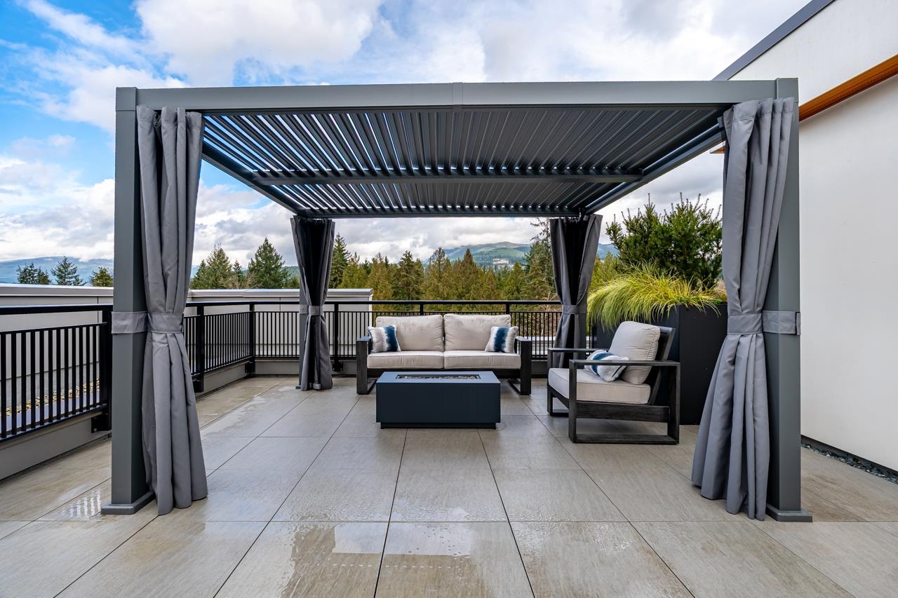 55 Klahanie Drive 614