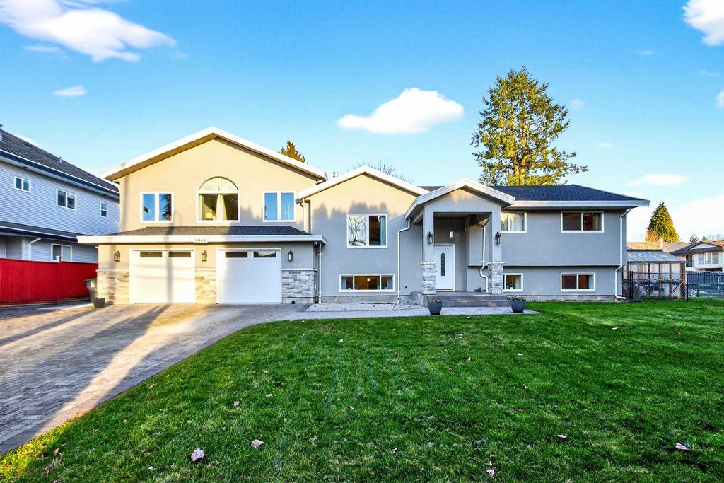 Photo of 9044 144 Street, Surrey, BC V3V 5Z8 (MLS # R3097083)