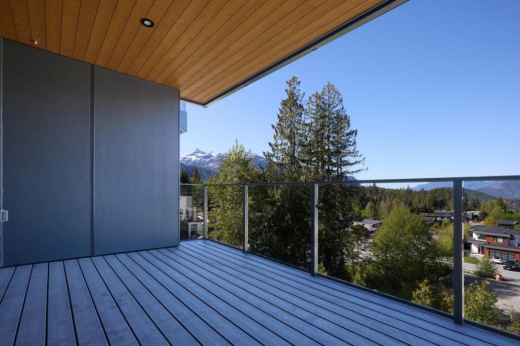 listing image 1103800040269044880