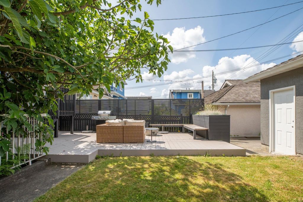 listing image 1105017028332370509