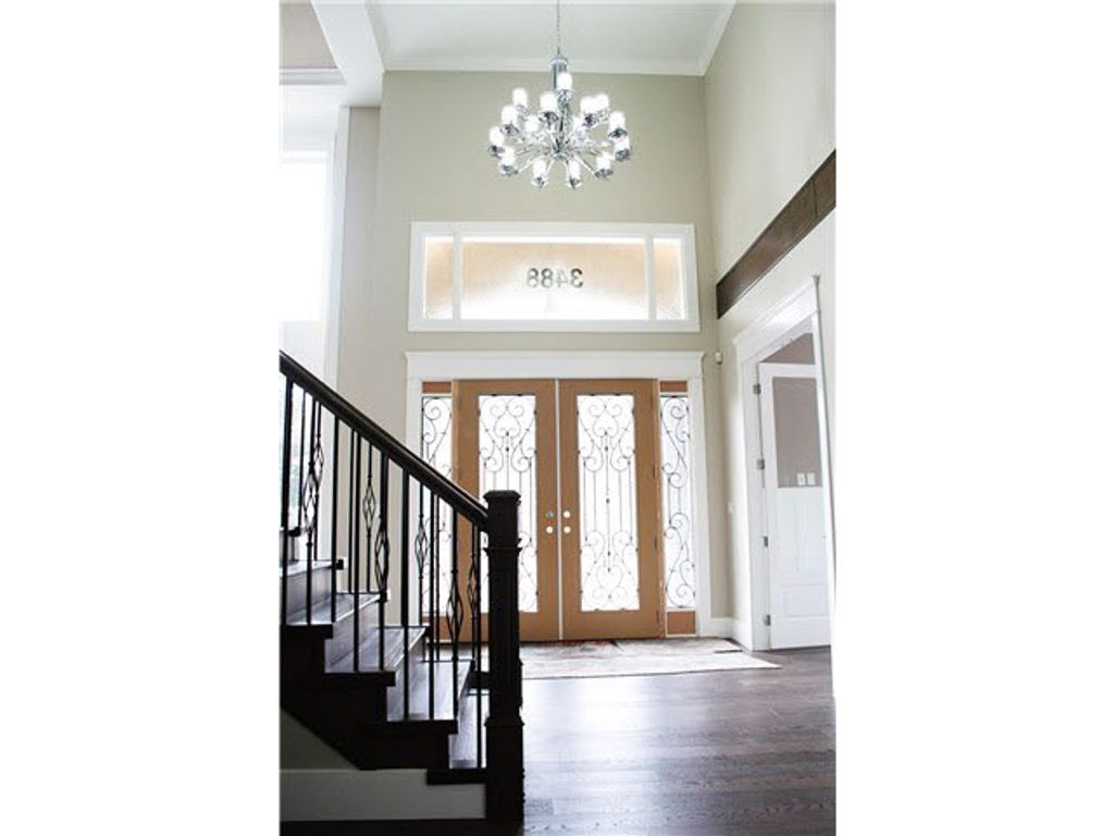 listing image 1104108381786620922