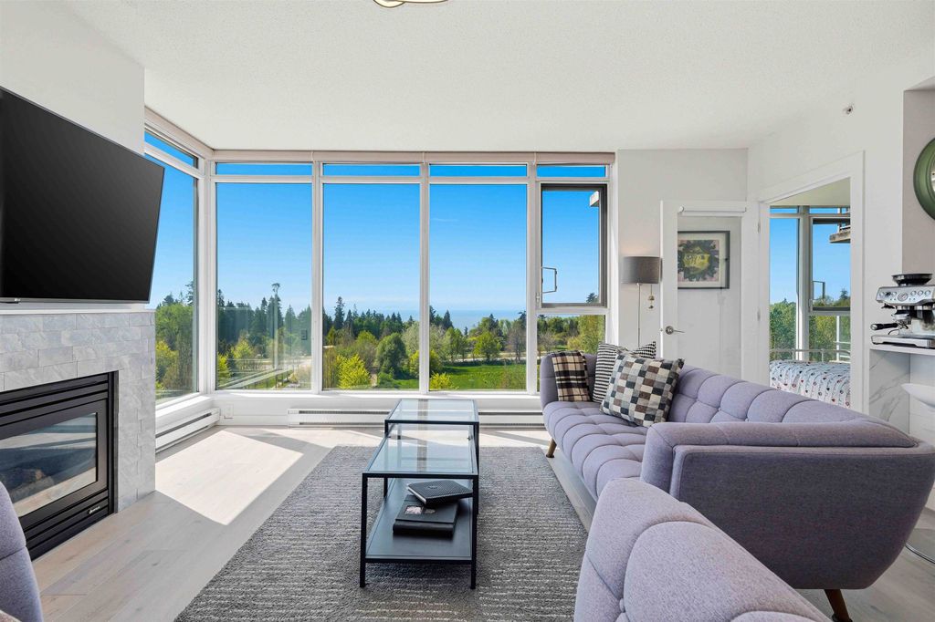 listing image 1105161095577809535