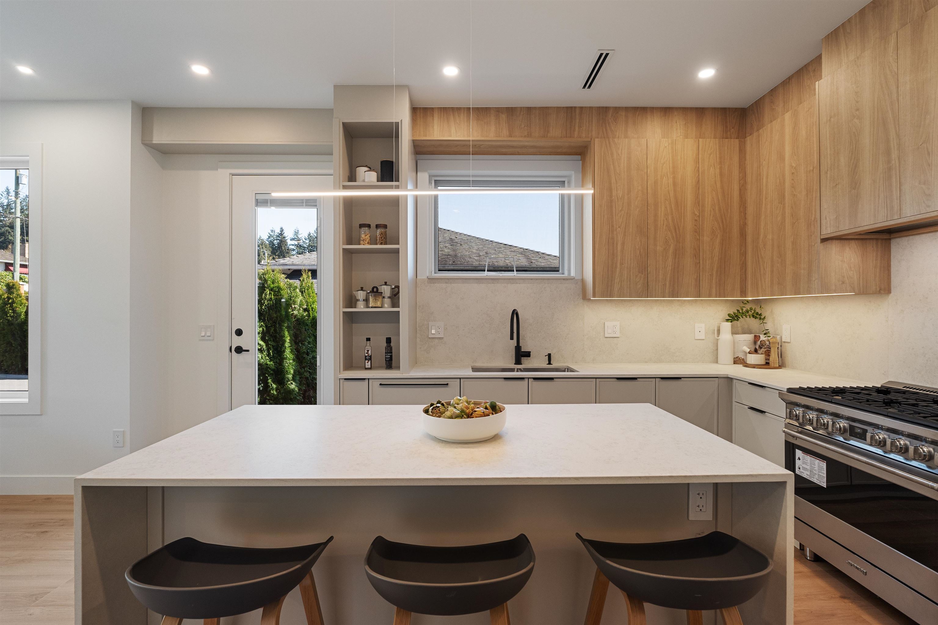 1132 Madore Avenue 102