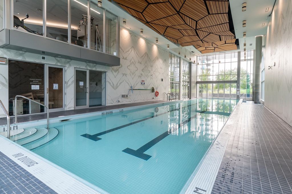 listing image 1102080480639038607