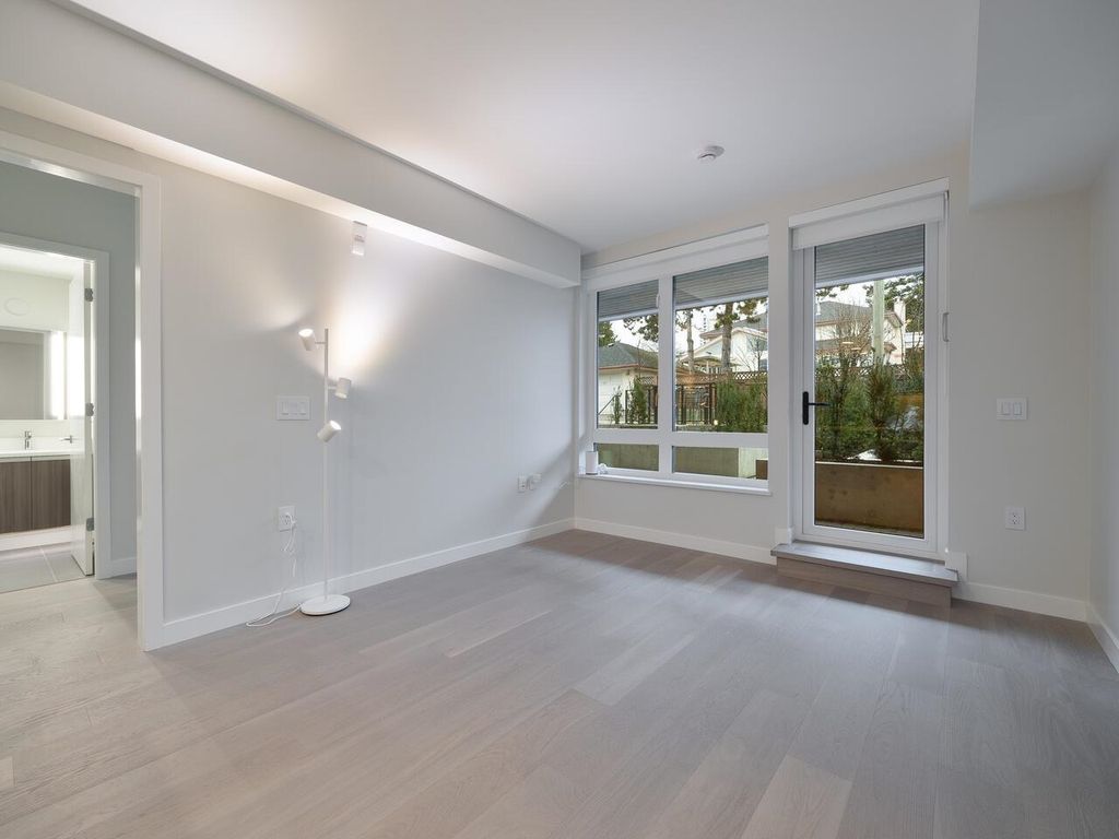 listing image 1102785339411864259