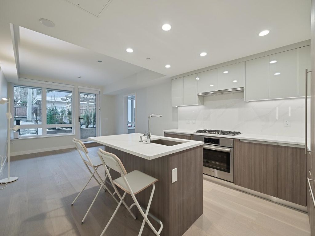 listing image 1109935410973349840