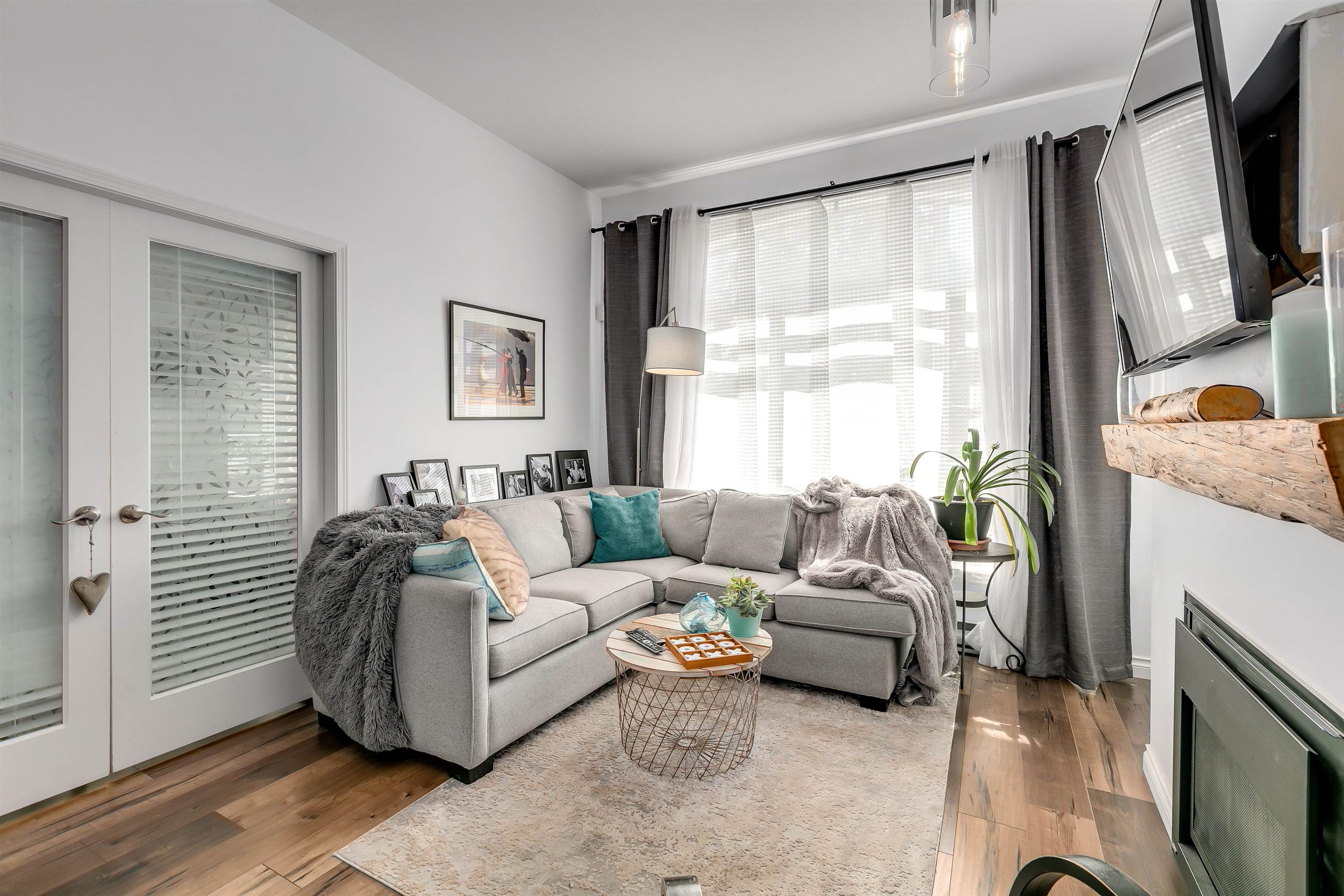 2551 Parkview Lane 423