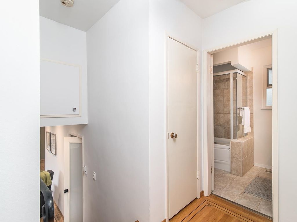 listing image 1100608279195987953