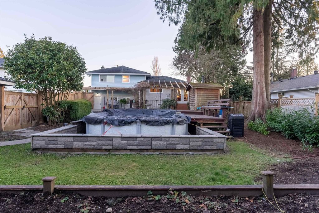 listing image 1102607322577844927