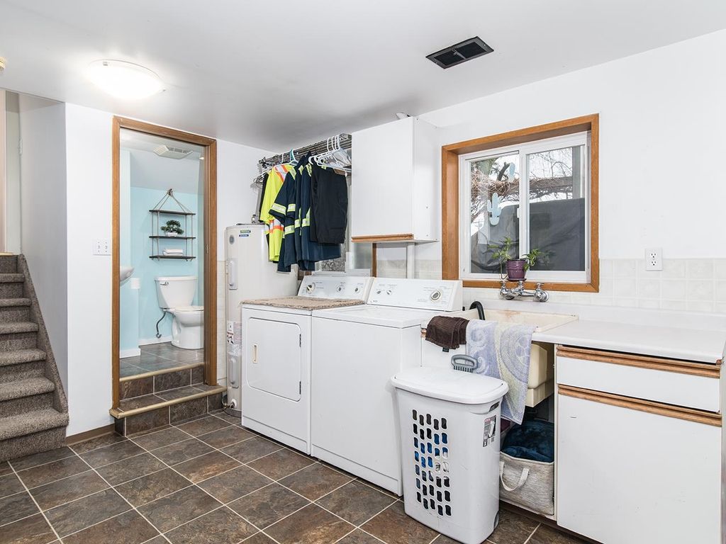 listing image 1108618006257078420