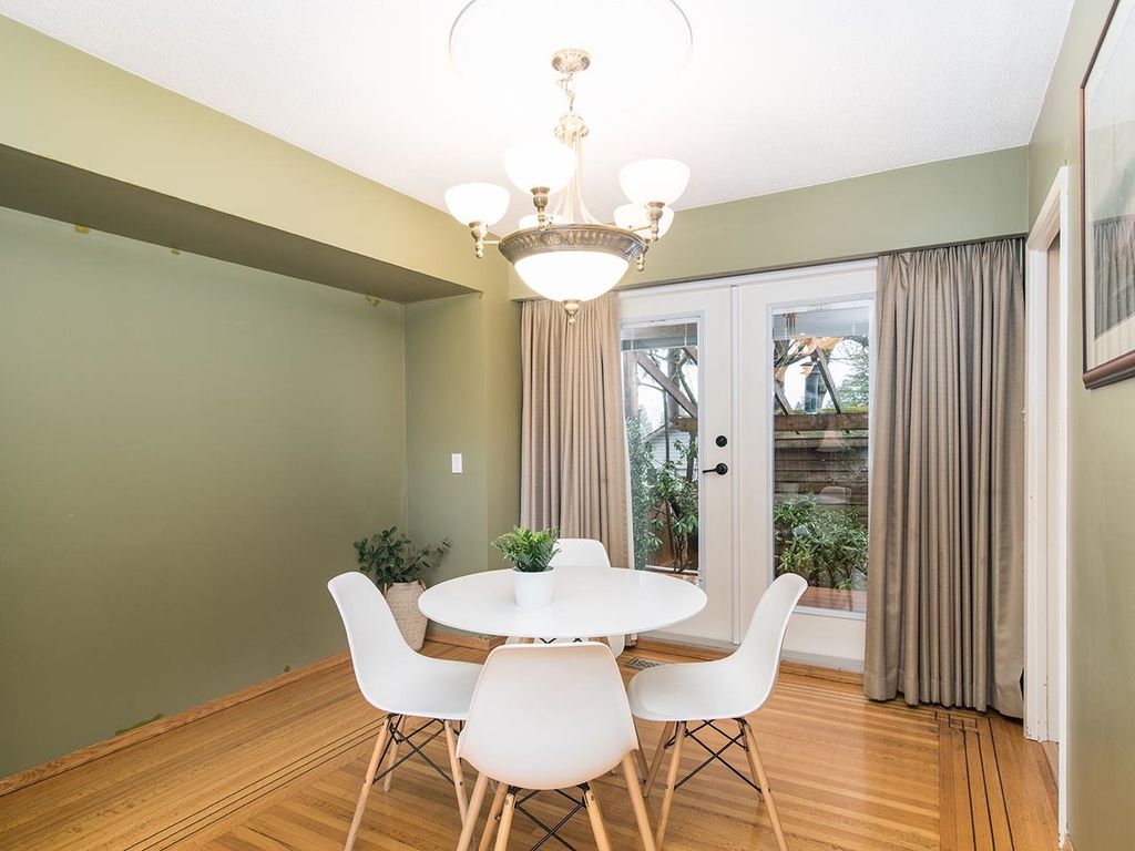 listing image 1100316955832523362