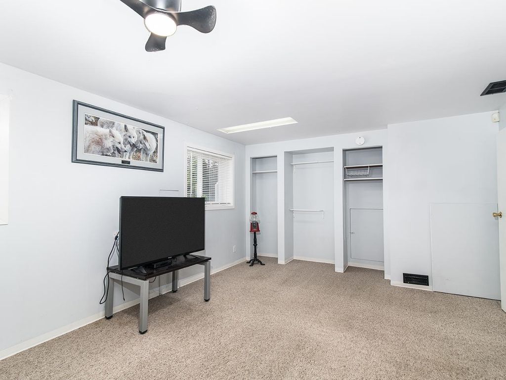 listing image 1108298585540366363