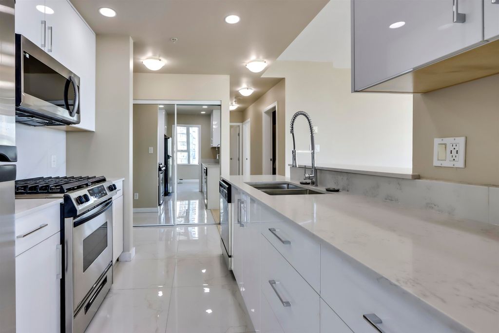 listing image 1100304513754988726