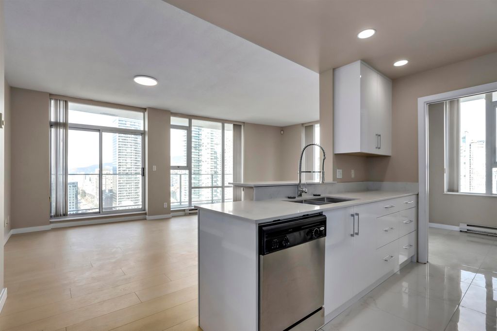 listing image 1109589438039424405
