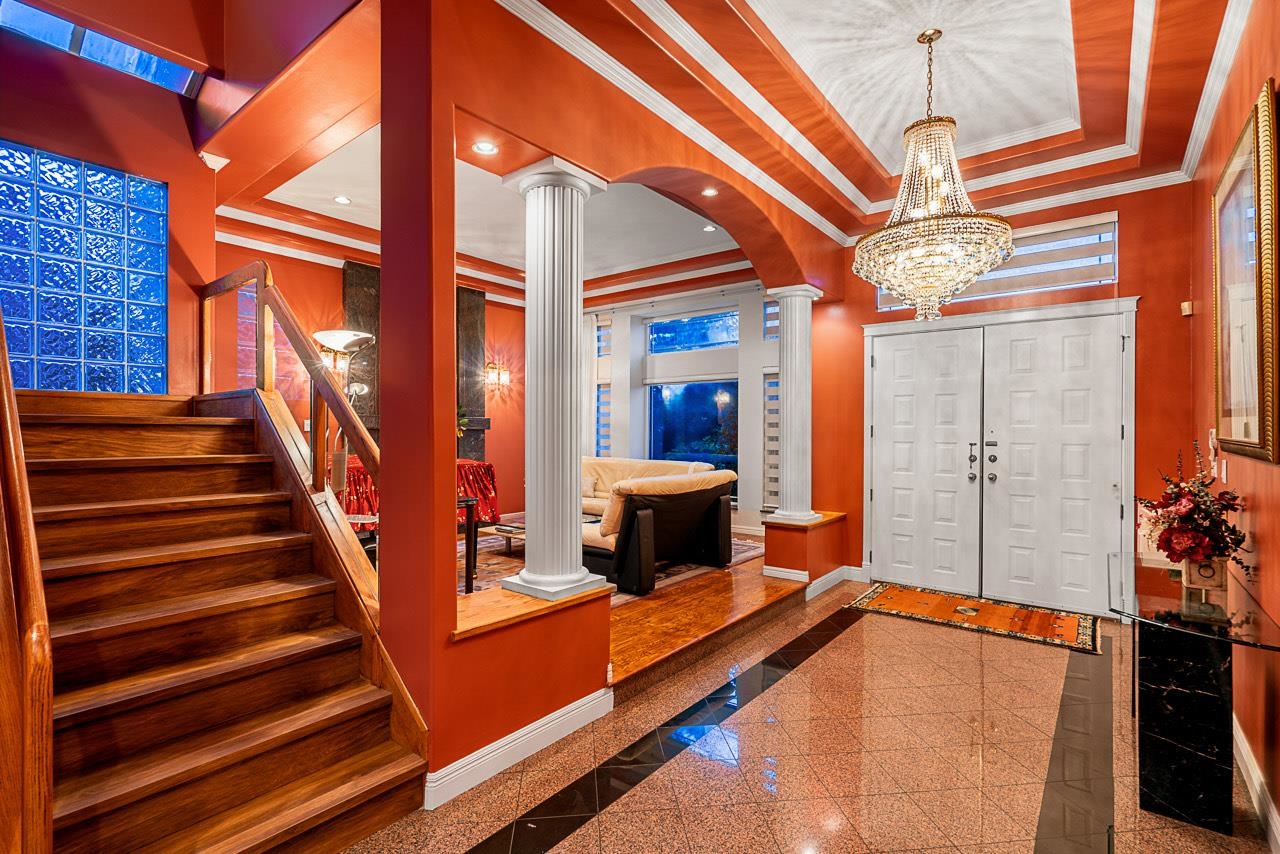 2768 Southcrest Drive