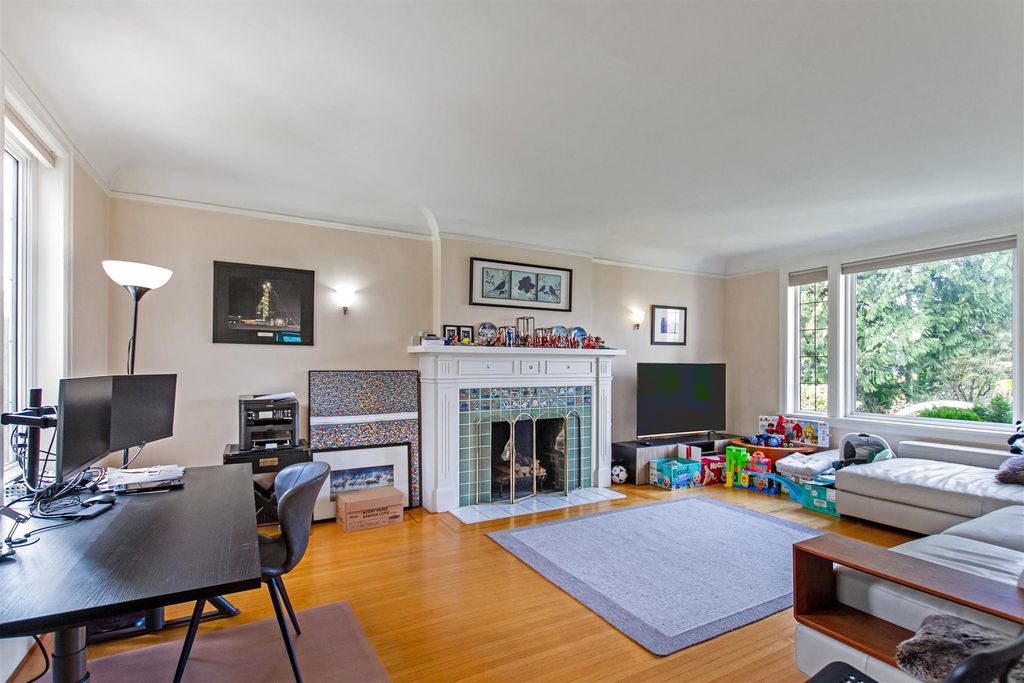 listing image 1106622303243799372