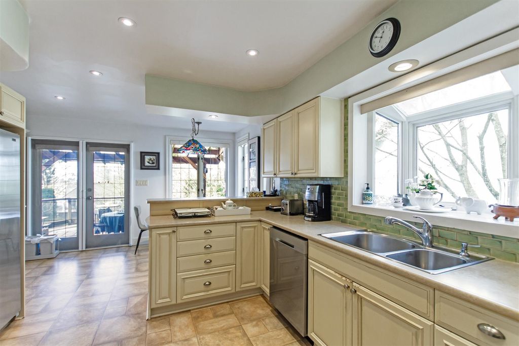 listing image 1108589816116989111