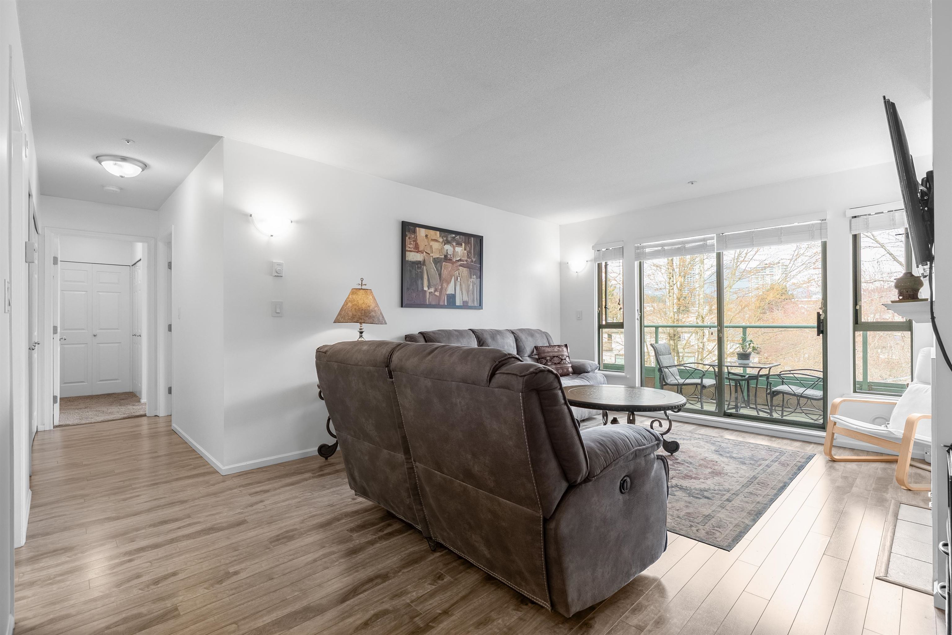 223 Mountain Highway P12