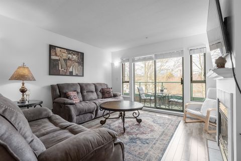 223 Mountain Highway P12 North Vancouver BC V7J 3V3