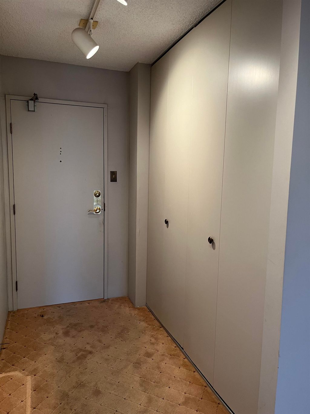 listing image 1101674498914281294