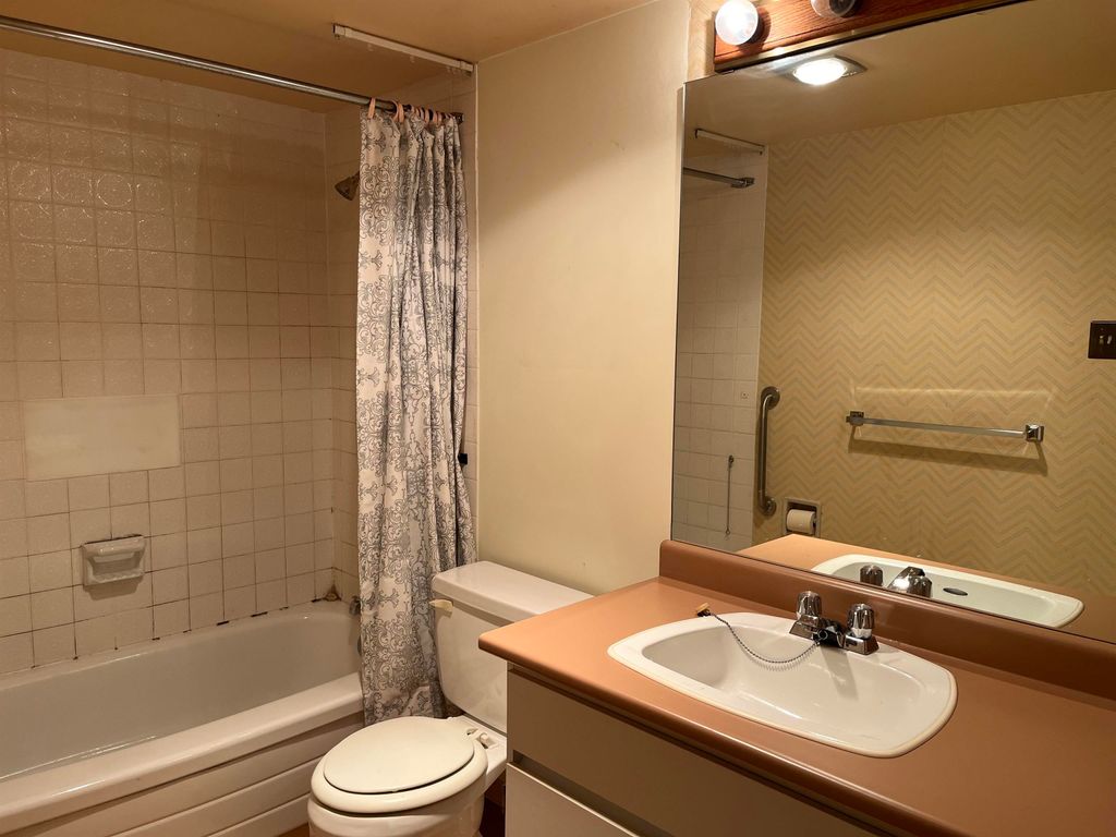 listing image 1108687902438254990