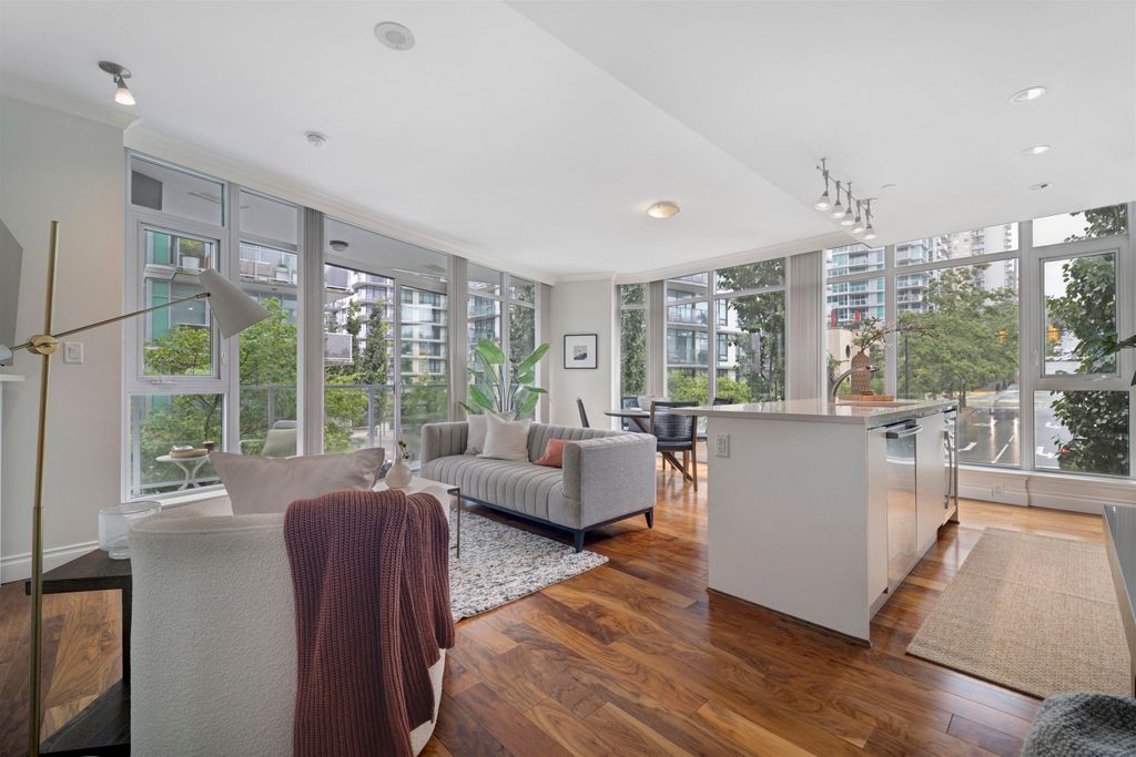 listing image 1105653182544145057