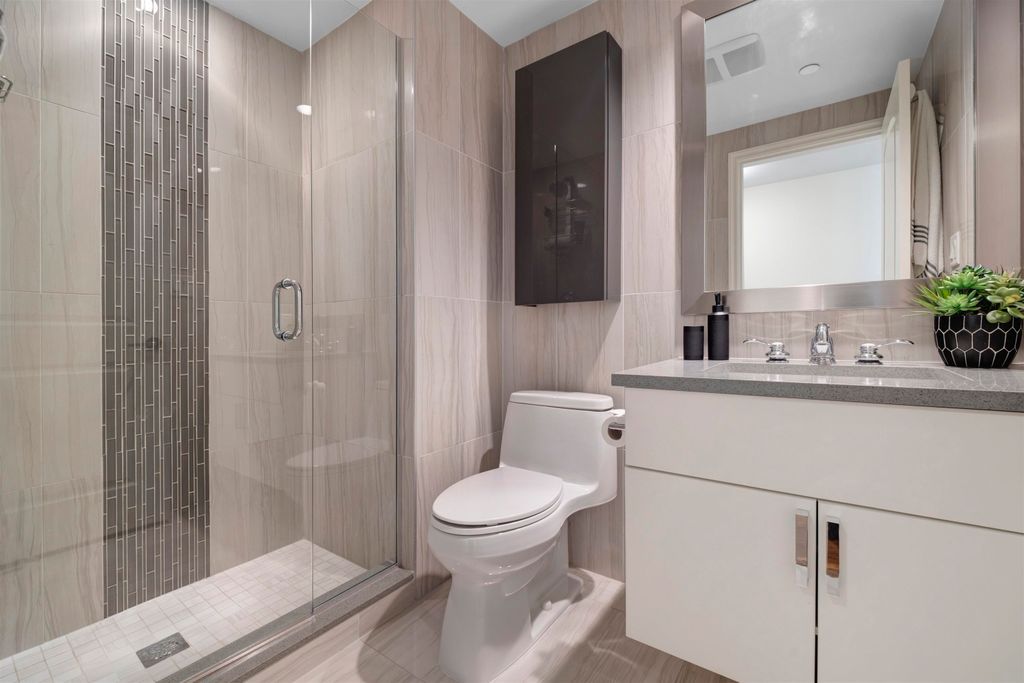 listing image 1104763948718049186