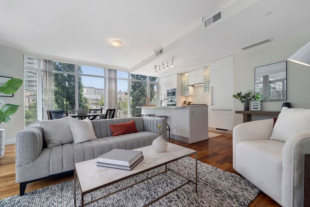 listing image 1103056688602398001