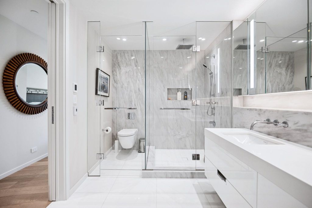 listing image 1105343380237410352