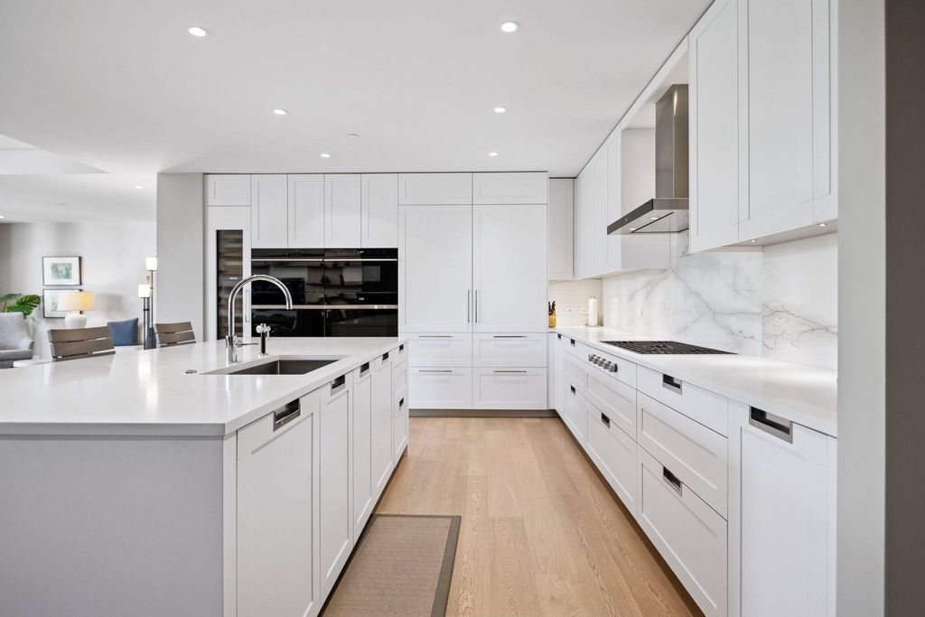 listing image 1108082993361942777