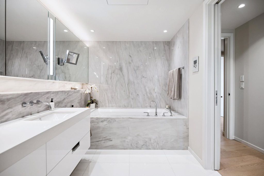 listing image 1100746781130030952