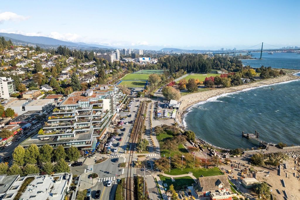 listing image 1104675786855789752