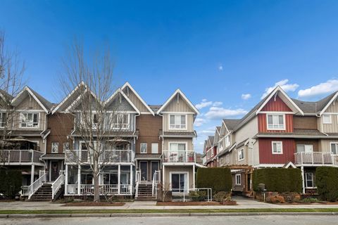 1661 Fraser Avenue 201 Port Coquitlam BC V3B 0B6