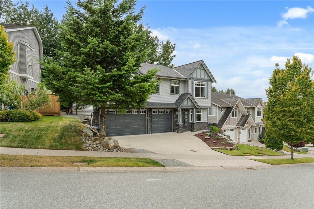 Photo of 36322 Westminster Drive, Abbotsford, BC V3G 3C7 (MLS # R3139963)
