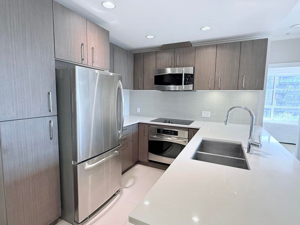 listing image 1102134067204367867